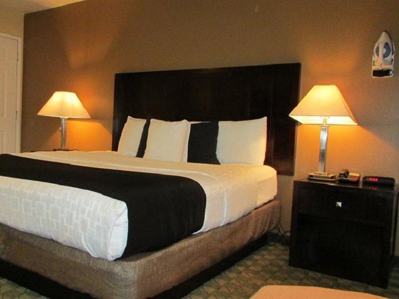 Fairbridge Inn & Suites Leavenworth Exteriör bild