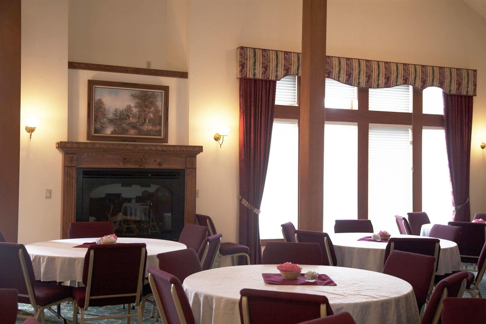 Fairbridge Inn & Suites Leavenworth Exteriör bild
