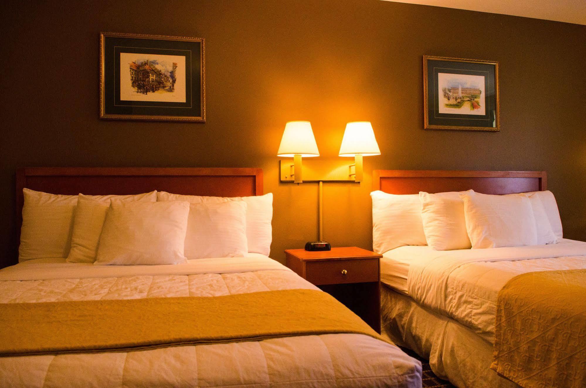 Fairbridge Inn & Suites Leavenworth Exteriör bild