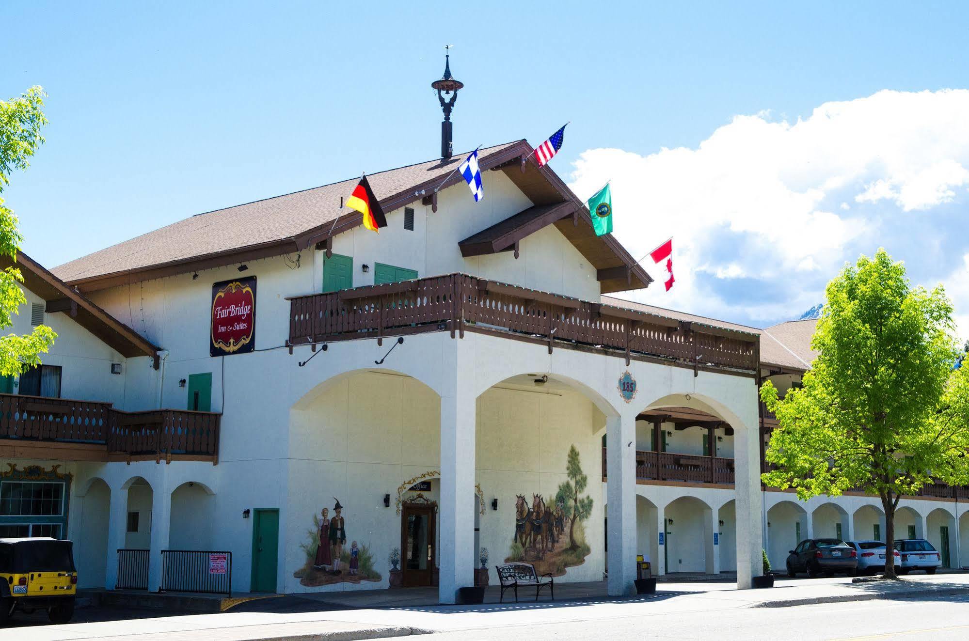 Fairbridge Inn & Suites Leavenworth Exteriör bild
